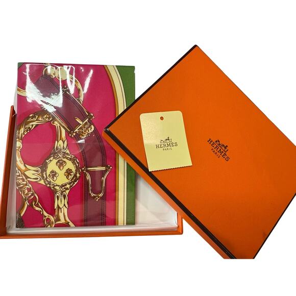 HERMES Fuchsia Chains Silk Journal*Brand-new*wrapped in original box with tag - Picture 1 of 5